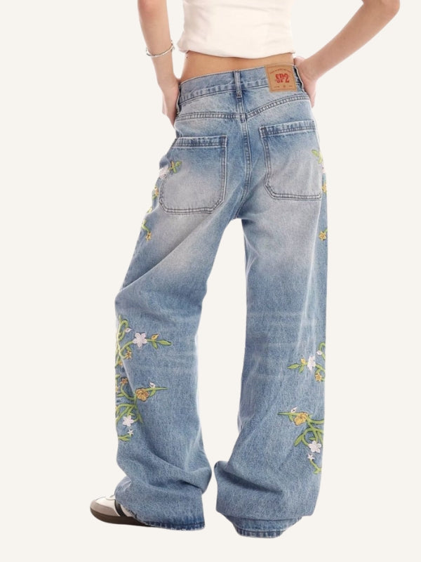 Floral Embroidered Straight Jeans